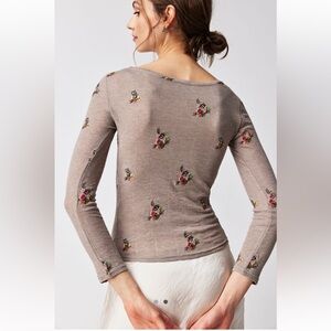 Floral Embroidered Long-Sleeve Top - Taupe
